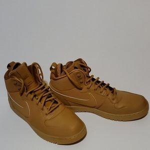 Nike Men'S Court Borough Mid Winter Sneakers